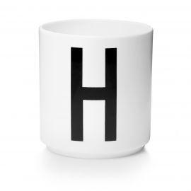 Tasse en porcelaine H