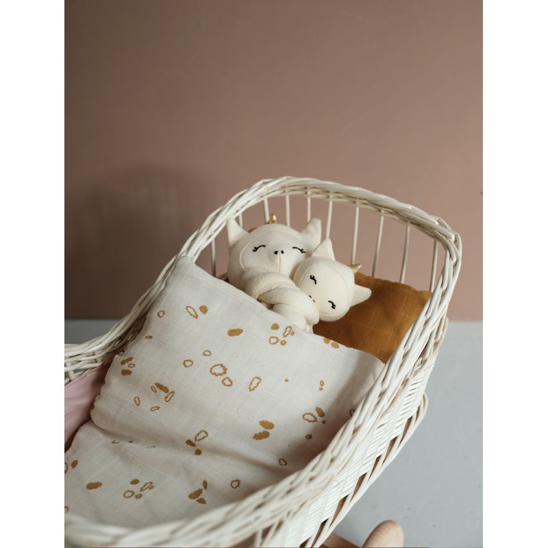 Linge De Lit Pour Landau De Poupee Pine Cones Le Petit Zebre