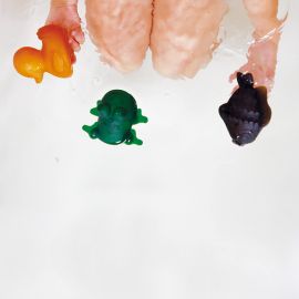 3 jouets de bain caoutchouc naturel coloré