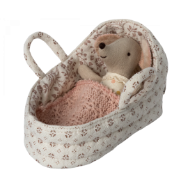 Porte bébé, bébé souris