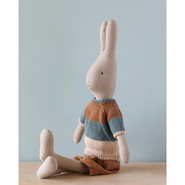 Lapin Taille 4, chemise et short tricotés classiques